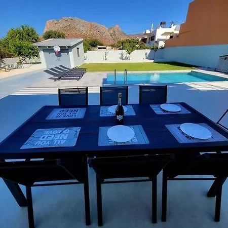 Sakrakis Seaview Villa